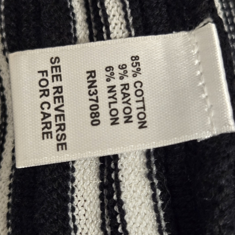 Cato black and white open front sweater size 18/20 W - Picture 8 of 10